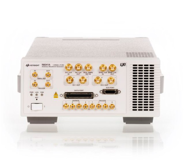 N8241A Генератор сигналов произвольной формы, модуль синтетических приборов, 15 бит, до 1,25 Гвыб./с