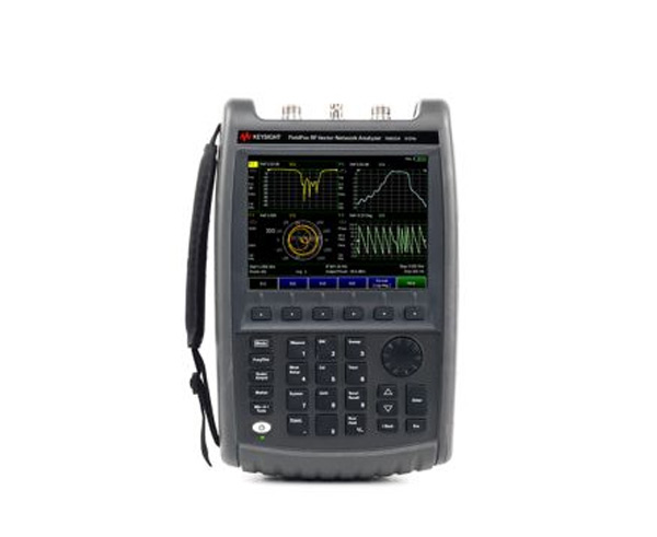 N9923A Портативный ВЧ векторный анализатор цепей FieldFox, 4 ГГц и 6 ГГц