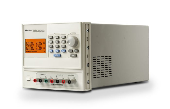 U8032A Источник питания постоянного тока, три выхода, 375 Вт, 60 В/3 А (два) и 5 В/3 А