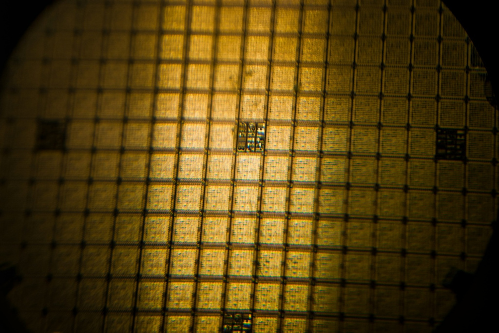 Испытания в микроэлектронике