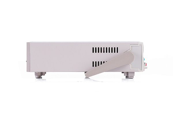 IT6861A  Двухдиапазонный источник питания постоянного тока